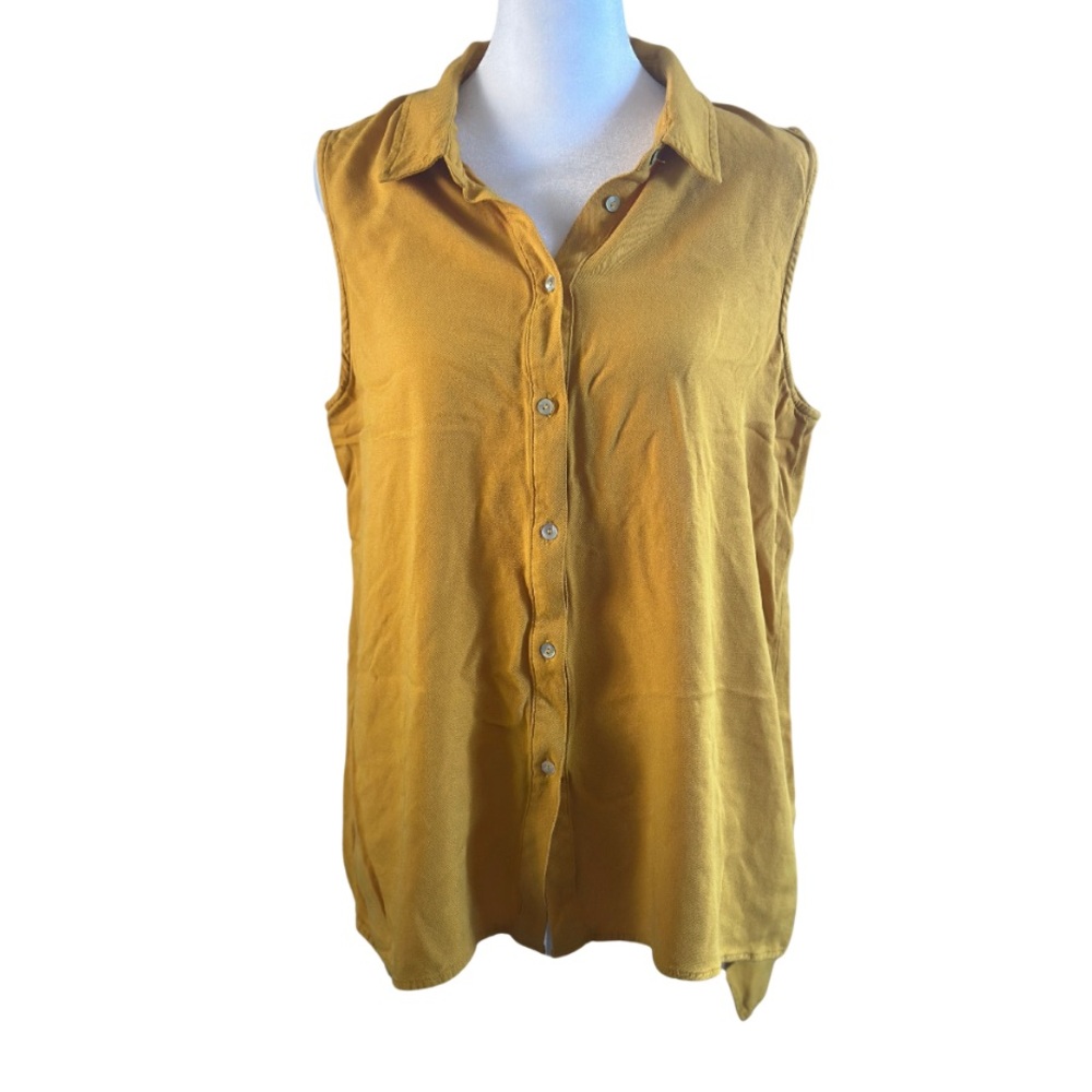 Fever Mustard Yellow Sleeveless Button Down Top